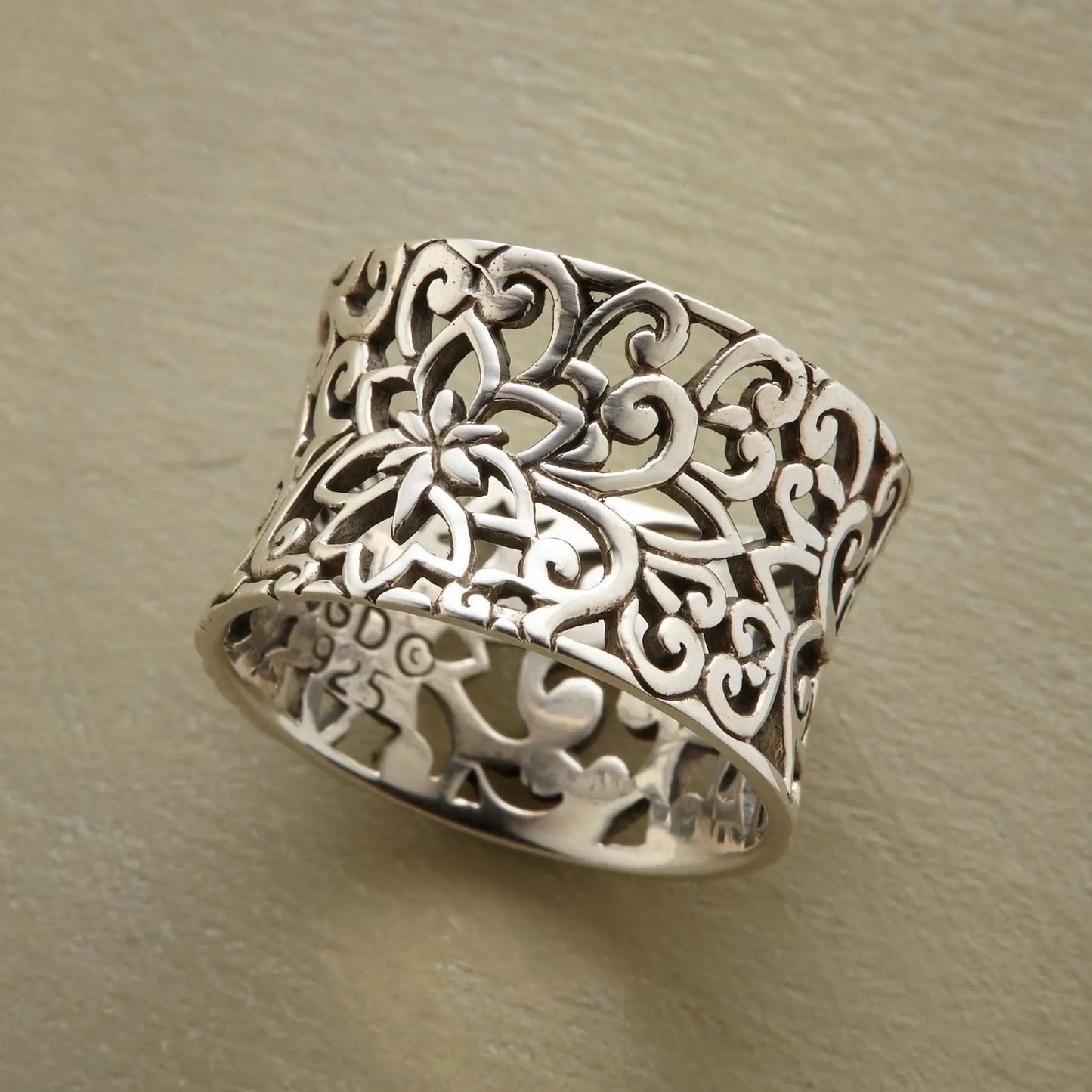 Bonnie - Antique Silver Open Ring