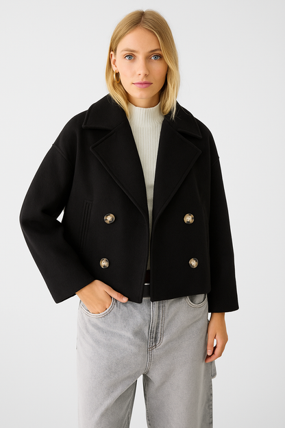 Chic Women's Short Coat - Stylish Wide Lapels & Button Front for Every Occasion